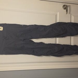 #32 Grey Lululemon Dance Studio Pants Size 6, 33"